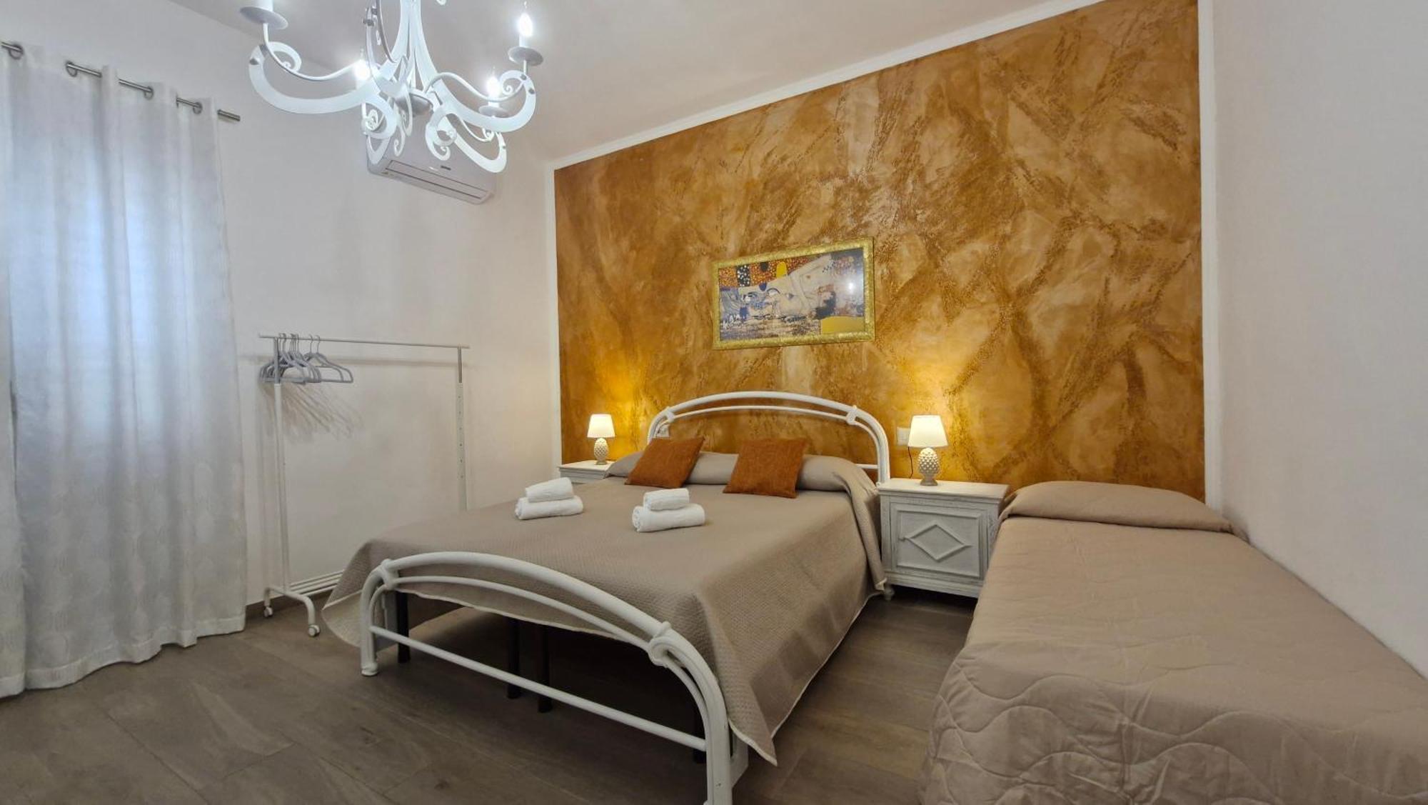ג'יארה Casa Vacanze Sul Corso מראה חיצוני תמונה